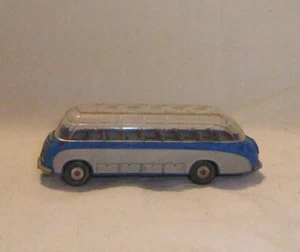M.18/22 U Wiking Setra Reisebus ohne Fahrer Modellauto 1:87 Modelleisenbahn H0 - Picture 1 of 6