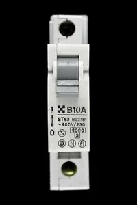 CLIPSAL 10 AMP CURVE B 6kA MCB CIRCUIT BREAKER ST68 - Picture 1 of 6