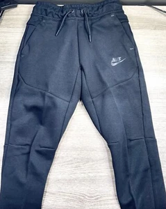 Nike Youth Tech Fleece Joggers Sweatpants XS Boys Black Brand New with Tags - Picture 1 of 5