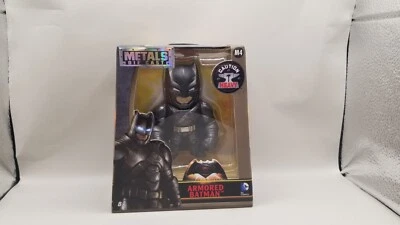 Nueva figura de metal fundido a presión Jada DC Batman vs. Superman Blindado Batman M4 4" Foto 1 de 4