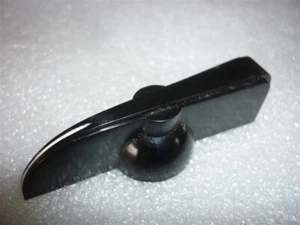 VINTAGE BULGIN BAKELITE BLACK CHICKEN HEAD KNOBS COMPLETE WITH GRUB SCREWS NOS - Picture 1 of 7