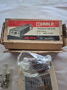Portátil transistorizado vintage Herald AM-22A P.A Amplificador (Nuevo Stock Antiguo) - Imagen 1 de 10