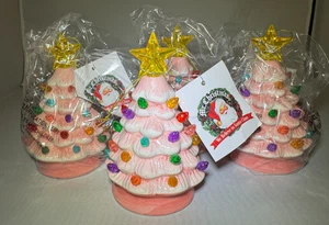 "Juego de 4 Mr. Christmas ROSA Árboles de Navidad Decoración u Adornos con Temporizador 5x3""" - Imagen 1 de 4