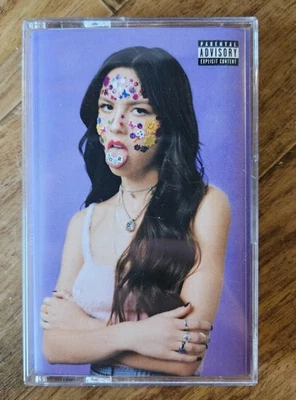 Olivia Rodrigo Sour Lilac Colored Cassette - Imagem 1 de 3