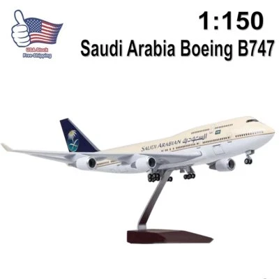 Avión modelo Boeing B747 de resina Arabia Saudita 1/150 avión de pasajeros con luces Foto 1 de 4