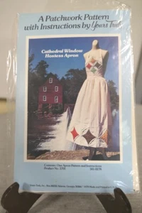 NEW 1978 Yours Truly Patchwork Pattern "Cathedral Window Apron" #3701 USA Made - Picture 1 of 3