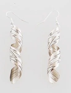 Native American Navajo Handmade Sterling Silver Spiral Earrings - Picture 1 of 1