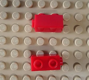 Lego Teile: 32952 Stein, modifiziert 1x1x1 2/3 mit Noppen an der Seite, rot, 2 Stück - Bild 1 von 1