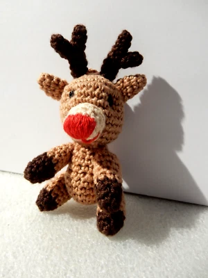 NEU Häkel Rentier Elch Weihnachten Amigurumi gehäkelt Handarbeit Schlüsselanhäng - Bild 1 von 4