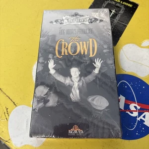VHS - The Crowd MGM Silent Classics B&W NEU & VERSIEGELT - Bild 1 von 6