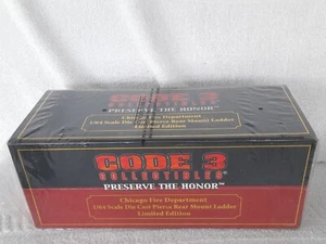 Code 3 CHICAGO FIRE DEPT PIERCE LADDER FDE314 1/64 #12916 Factory Sealed - Picture 1 of 6