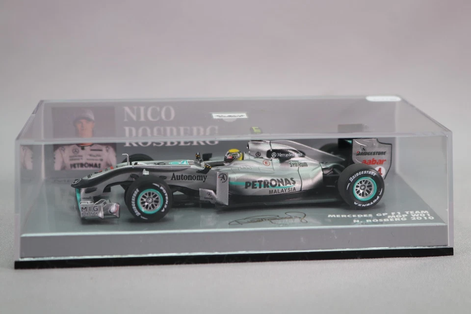 LL1129 MINICHAMPS 410100004 1:43 4 Mercedes GP Petronas MGP W01 Roseberg 2010 - Photo 1/4