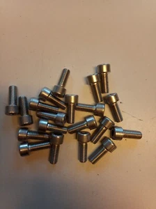 20 Zylinderschrauben M8 x 20 Edelstahl A2 VA V2A Innensechskant-Kopf DIN 912 - Bild 1 von 1