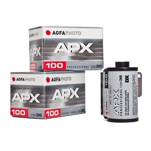 3x Agfa APX 100 135-36 S/W B/W schwarz weißfilm film Kleinbildfilm 35mm 135 - Picture 1 of 2