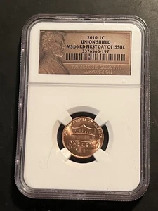 2010 1C LINCOLN CENT PENNY UNION SHIELD NGC MS66 RD PRIMO GIORNO DI EMISSIONE - Foto 1 di 6