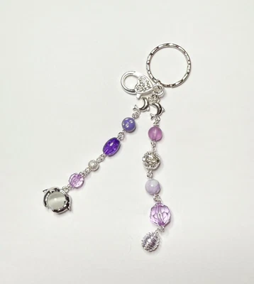 HANDMADE PRETTY GIRL’S PURPLE DOLPHIN KEYRING BAG CHARM  PERFECT STOCKING FILLER - Image 1 of 3