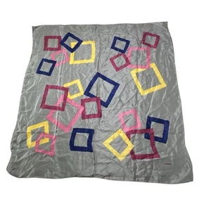 Bufanda de seda Eco gris artístico 31” X 29” dinero antiguo glamour - Imagen 1 de 2