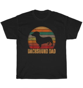 Vintage Retro Dachshund Dad Doxie Daddy Dog Pet Owner T-Shirt Mens Father Gift - Picture 1 of 4