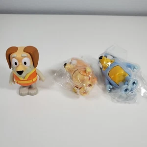 Bluey & Family Lot of 3 Figures Plastic Toys 2 in bag 3" Tall - Picture 1 of 5