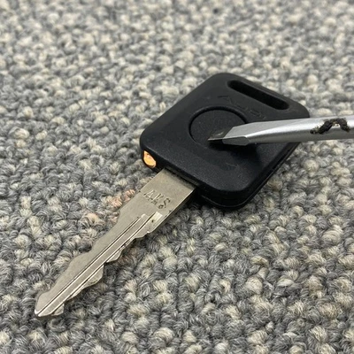 Original AUDI Key Head w/ Flash Light in Key - Oem For Parts - Image 1 of 4