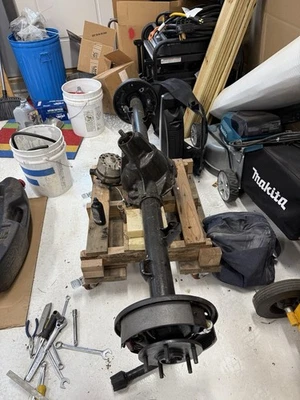 Ford F150 1984 eje trasero Foto 1 de 4