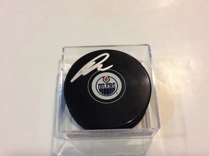 Ryan Nugent Hopkins Signed Edmonton Oilers Hockey Puck Autographed e - Picture 1 of 1