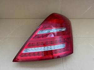 Mercedes S class W221 Facelift Genuine Rear Right Taillight Lamp A2218200664 - Bild 1 von 12