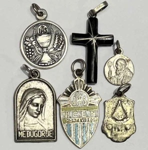 Vintage Lot x6 Medaillen, Kreuz Eucharistisches Ich Dugorje Kreuz Benedikt Lujan Schönheit! - Bild 1 von 9