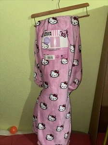 Hello Kitty Full/queen Cloud Throw - Picture 1 of 3