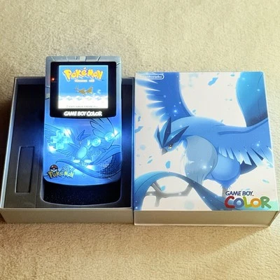 NINTENDO GAME BOY COLOR - IPS V3 - POKÉMON ARTICUNO - MENÙ OSD + LED TASTI - Immagine 1 di 4