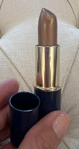 Nuovo rossetto fullsize Estee Lauder Allday Cafe Latte 8A fuori produzione bronzo oro - Foto 1 di 3
