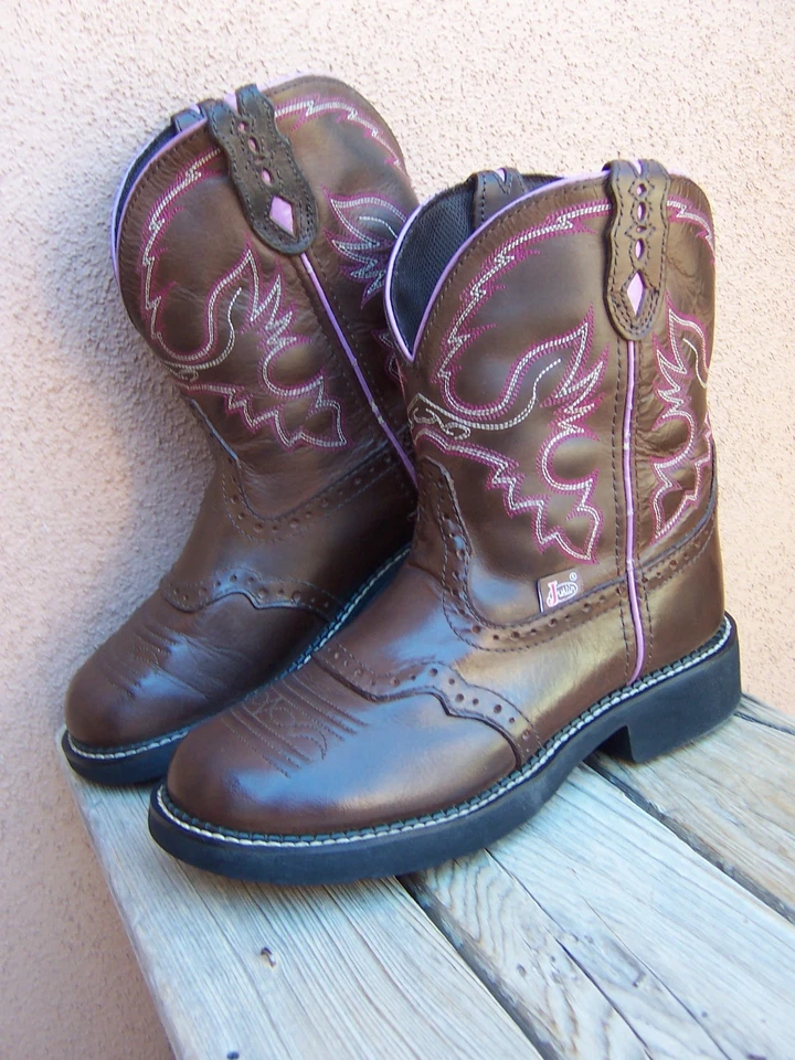 Botas vaqueras JUSTIN para mujer Cuero marrón Ropers Sillín Vamp Talla 8.5B Foto 1 de 4