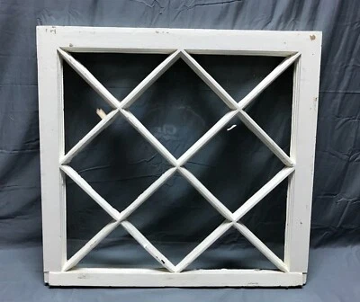 Marco de ventana antiguo Diamond Mission 12 Lite Shabby blanco elegante 26x28 de colección 1113-22B Foto 1 de 4