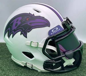 CASCO DE FÚTBOL AMERICANO PERSONALIZADO RIDDELL SPEED MINI - BALTIMORE RAVENS - Imagen 1 de 8