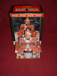 1997 Issue "Coca-Cola" "TOWN SQUARE COLLECTION": "SOUTH STATION" (STORE DISPLAY) - Picture 1 of 2