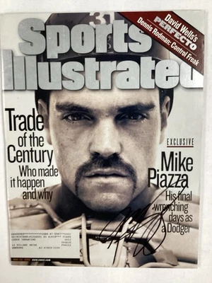 Mike Piazza Signed Sports Illustrated 5/25/98 Dodgers Baseball HOF Autograph JSA - Image 1 of 4
