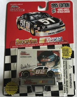 Racing Champions #82 Derrike Cope 1995 Nascar FDP Brakes Ford Thunderbird 1:64 - Image 1 of 4