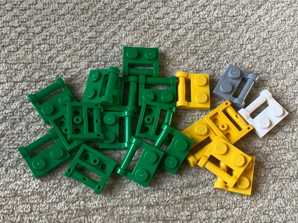 LEGO 48336 PLATE MODIFIED 1 X 2 BAR HANDLE ON SIDE CLOSED ENDS GREEN YELLOW X20 - Image 1 of 1