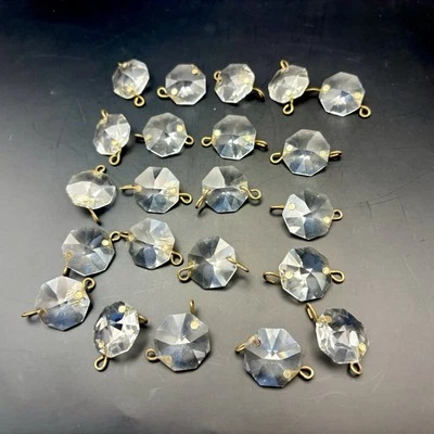 22 pampilles en cristal taillé pour lustre luminaire ancien - Photo 1/4