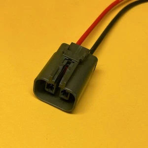 Prewired plug for Holden VS VT VX VY COMMODORE Alternator 2 pin connector - Picture 1 of 2