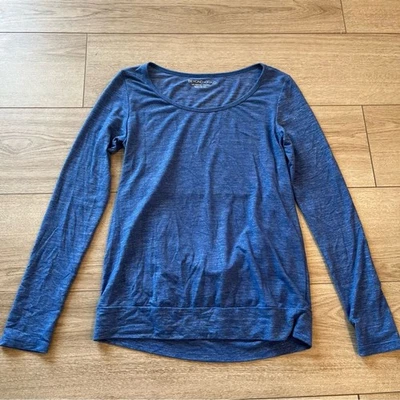 Top Beyond Yoga para mujer azul teñido espacial manga larga espalda abierta talla S Foto 1 de 4