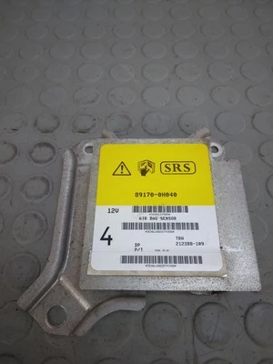 15570 Centralina airbag Toyota Aygo dal 2005 al 2014 cod 89170-0h040 - Immagine 1 di 3