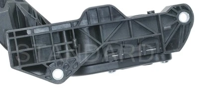 Accelerator Pedal Sensor SMP For 2006 GMC Sierra 3500 6.6L V8 - Image 1 of 4