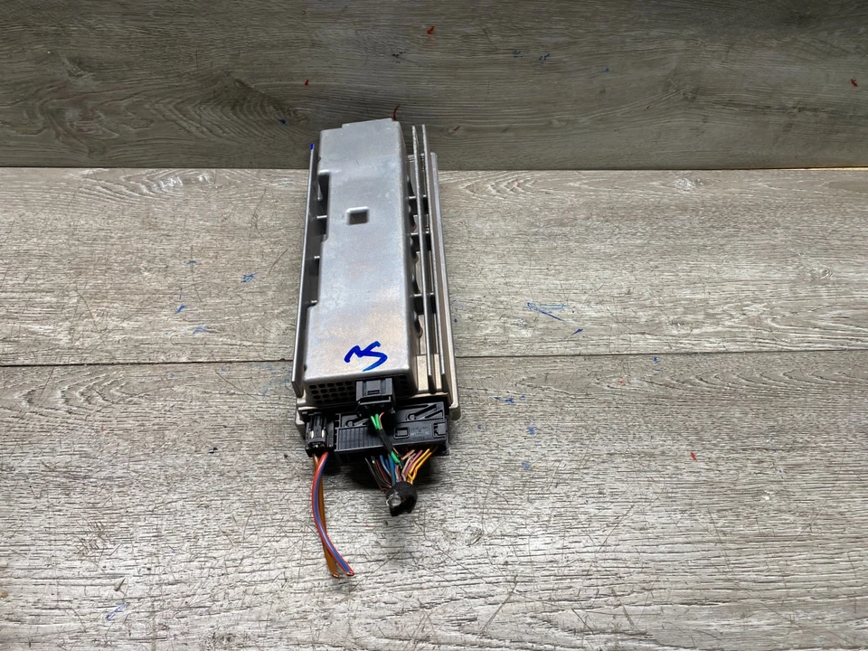 AMPLIFICADOR AMPLIFICADOR AUDIO RADIO LEAR ALTA FIDELIDAD BMW OEM F01 F02 F07 F25 X3 740LI 750LI Foto 1 de 4