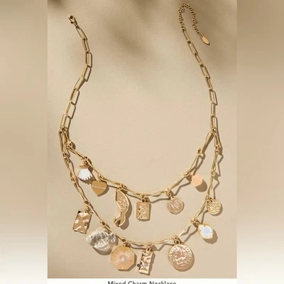 NUEVO CON ETIQUETAS | ACTUAL | Collar con dije enchapado en oro de 14K con dijes mezclados antro Foto 1 de 3