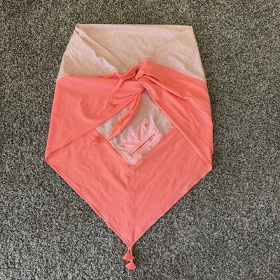 Lululemon Fácil Envoltura Natación Cubre O/S Coral Borlas Bolsillo Usado en Excelente Condición  Foto 1 de 4