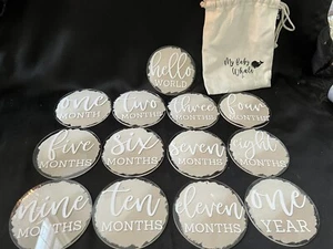 Beautiful Baby Monthly Milestone Perfect Disks 4” - Picture 1 of 3