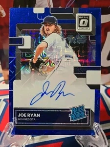2022 Donruss Optic #RRS-JR Joe Ryan Rated Rookie Signatures Blue Mojo Prizm #/99 - Bild 1 von 2