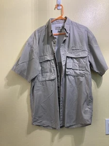 Hook & Tackle Mens Size L Fishing Shirt Button Down Short Sleeve Vented - Picture 1 of 3