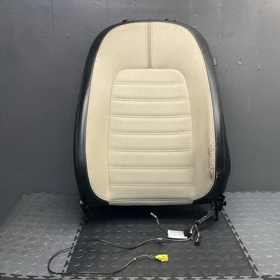 Cojín de asiento superior delantero izquierdo del lado del conductor Volkswagen CC 2009-2012 OEM Foto 1 de 4